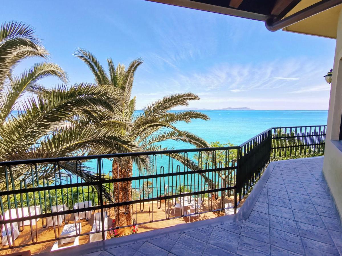 Villa Anita Apartments Capo dʼOrlando Eksteriør bilde