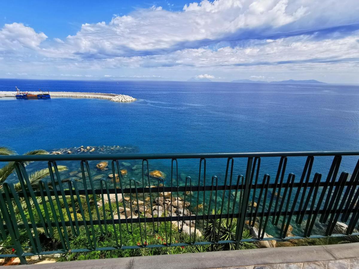 Villa Anita Apartments Capo dʼOrlando Eksteriør bilde