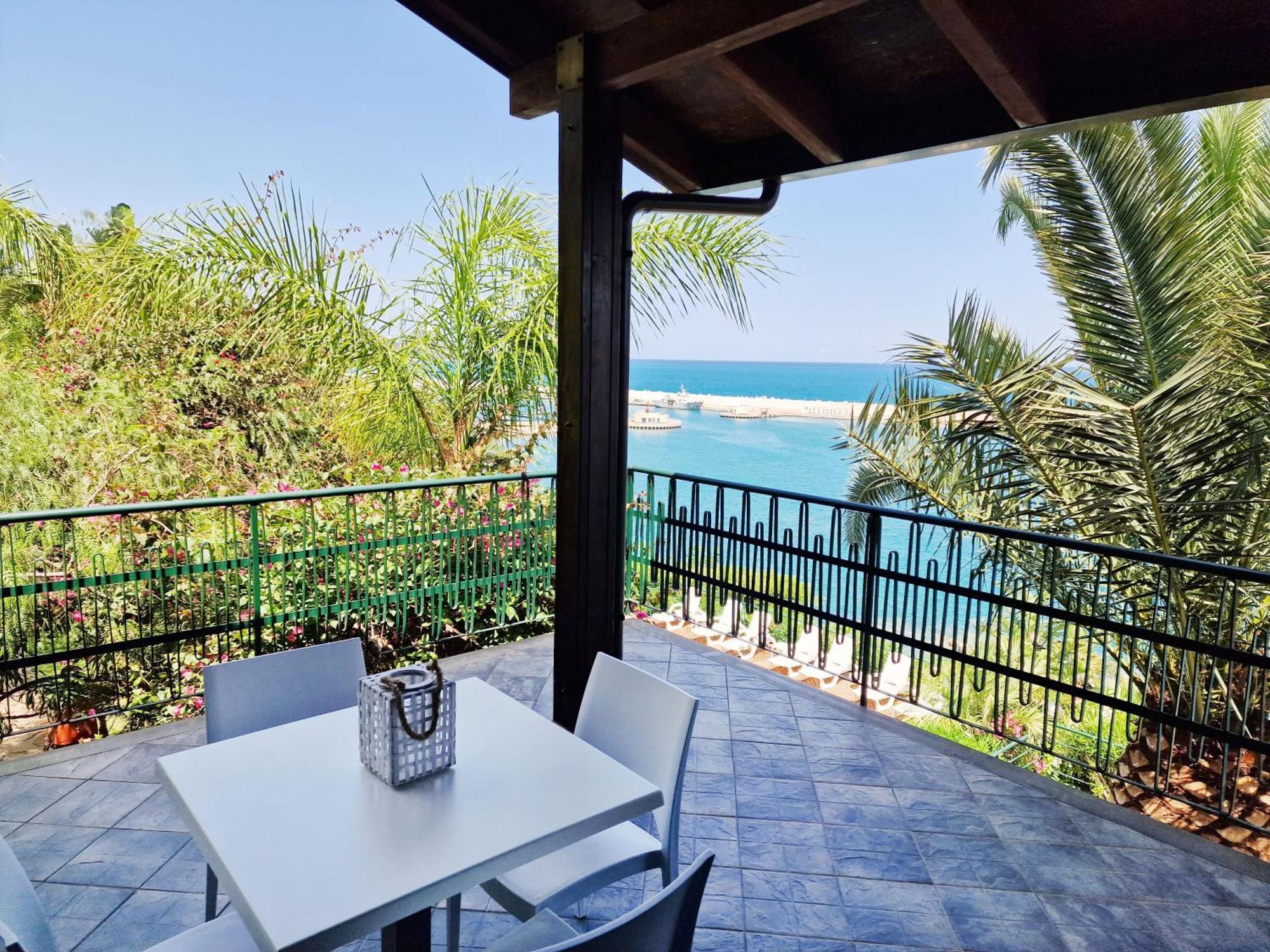 Villa Anita Apartments Capo dʼOrlando Eksteriør bilde