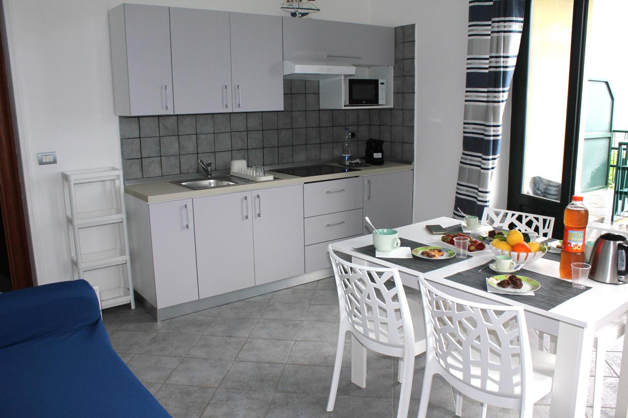 Villa Anita Apartments Capo dʼOrlando Eksteriør bilde